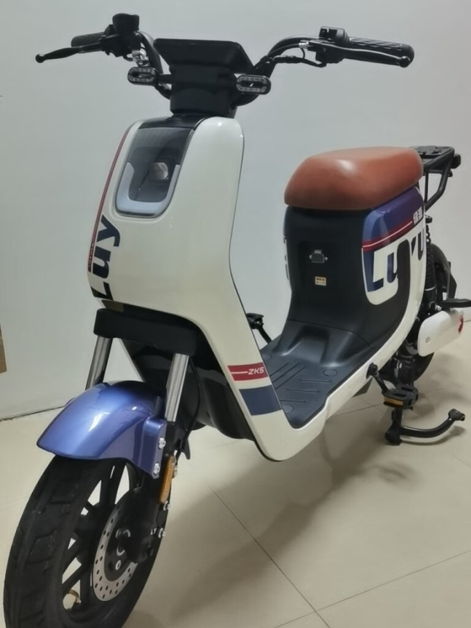 绿源电动车整车怎么样 长续航锂电电自,绿源k5很能打