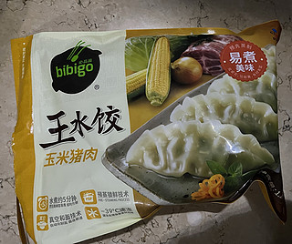 必品阁玉米猪肉王水饺，每一口勉强能合格