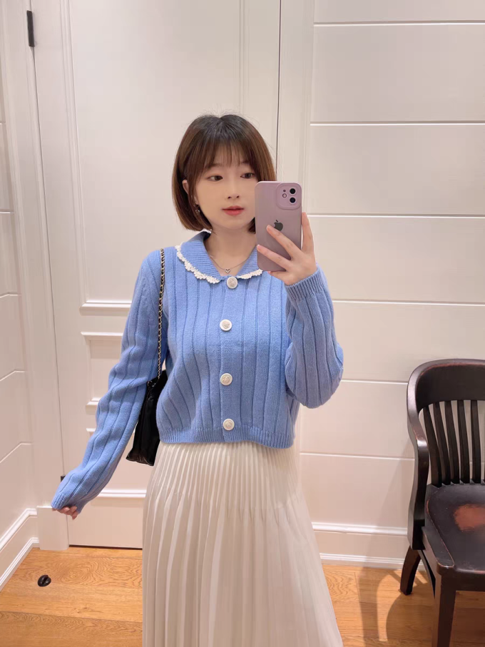 女士毛衣