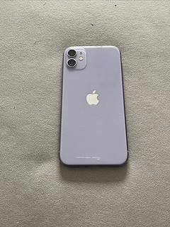 iPhone 11现在使用流畅，除了拍照不比安卓差。