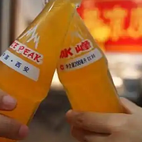 冰峰VS芬达，碳酸橙味饮料界的针锋相对，你更喜欢喝哪款？