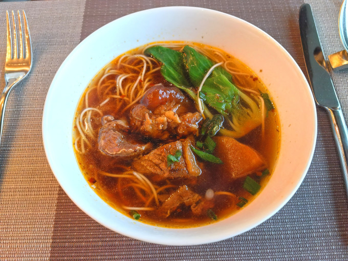 聚会餐饮