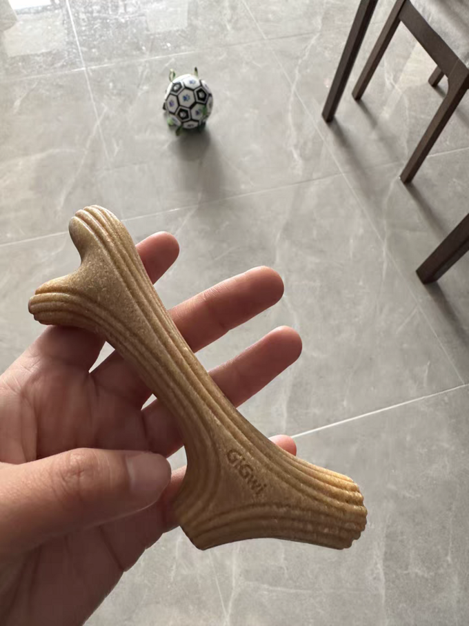 贵为狗咬胶