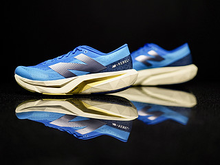 newbalance fuelcell rebel v4