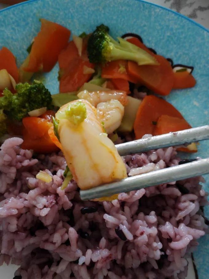 大黄鲜森虾类