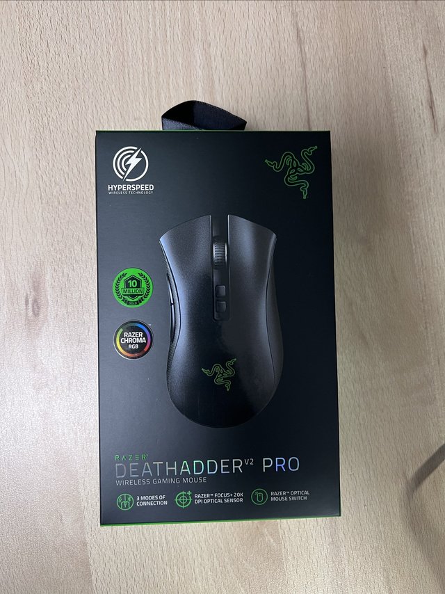 虽然是几年前旗舰鼠标,现在只能说一句模具还算好用
