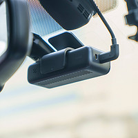数码产品评测 篇九：将一台“专业摄像机”挂在车上是一种什么样的体验？70迈4K行车记录仪M800评测