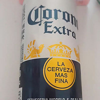 科罗娜啤酒，墨西哥风味的清爽之选