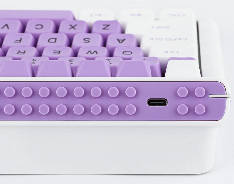 Epomaker 推出 Brick 87 客制化键盘，拇指控制旋钮、能装乐高