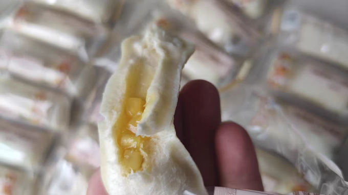 三只松鼠面包