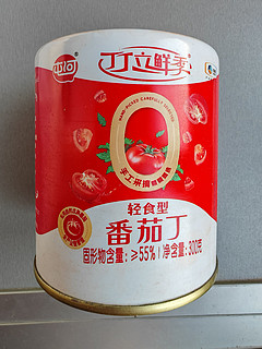 屯河牌的番茄丁罐头产自内蒙，历经200天
