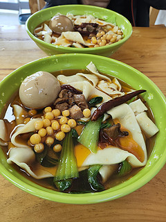 周末不想做饭，来份正宗石家庄安徽牛肉板面