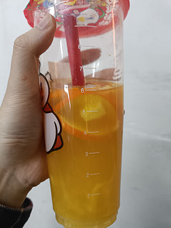 好喝的橙汁，雪王可以的！