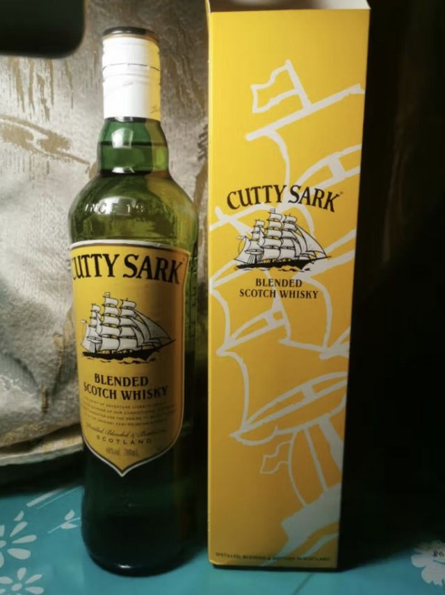 顺风 Cutty Sark 苏格兰威士忌 绿皮书 唐雪莉利 700ml 元宵节礼盒