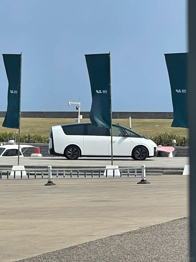 理想新能源车