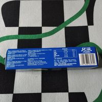 奥利奥是打工人桌上必不可少的小零食。