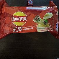 加班桌子上零食的王者——乐事薯片