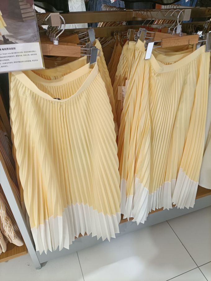 优衣库半身裙