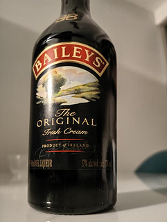 百利（Baileys）适合女生喝的酒 