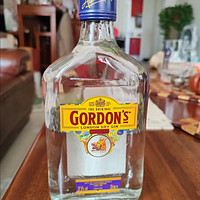 哥顿（Gordon’s）蒸馏酒