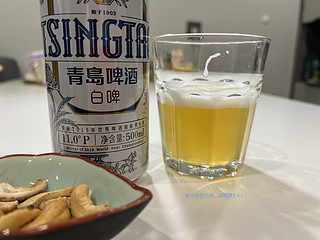 青岛白啤酒，不一样的味道！