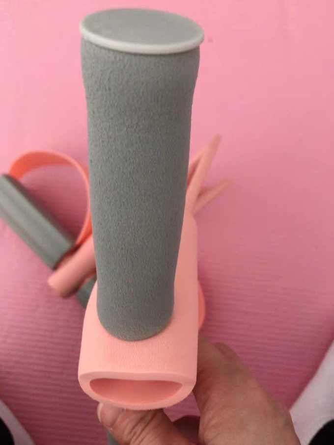拉力器