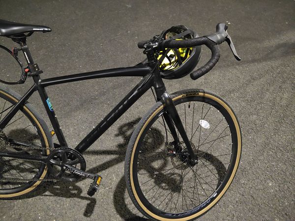 骑行通勤，加班再晚也不怕错过最后一班公交车