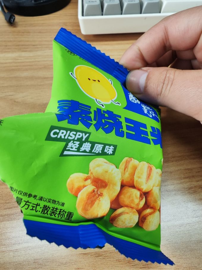 百草味膨化食品