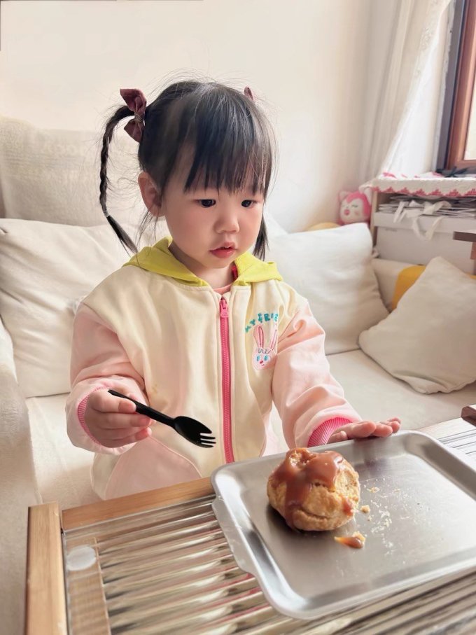 懿琪宝贝卫衣