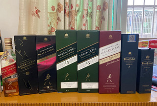 尊尼获加（JOHNNIE WALKER）女神节送礼 蓝方 蓝牌 苏格兰 调和型 威士忌 洋酒 500ml