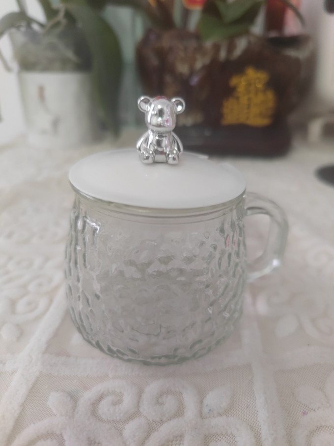 玻璃杯