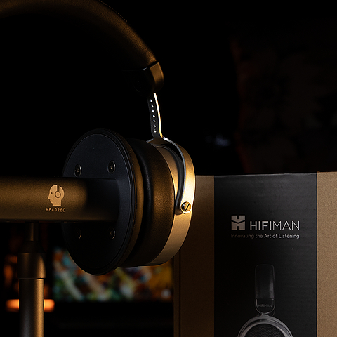 HIFIMAN“小跳水王”，年轻人的第一款平板耳机？|HIFIMAN HE400se 全面测评