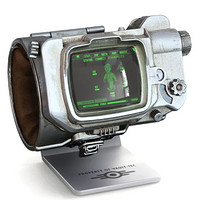 B 社推出《辐射》哔哔小子模型：屏幕可显示，售价 199美元