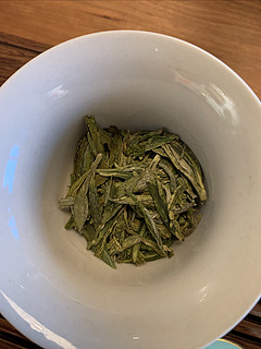 清明快到了，去年的明前龙井味道依然范特西