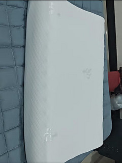 南极人乳胶枕头 枕芯 深度睡眠颈椎枕 泰国天然乳胶颗粒按摩 成人护颈枕