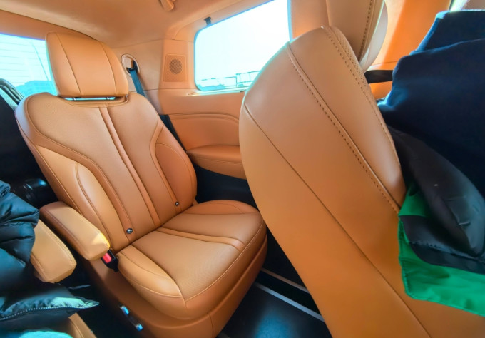 丢鞋冷门车空间好大座椅很舒服魏派高山加长版