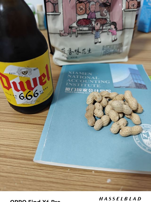 酒体浓厚，果香味一般