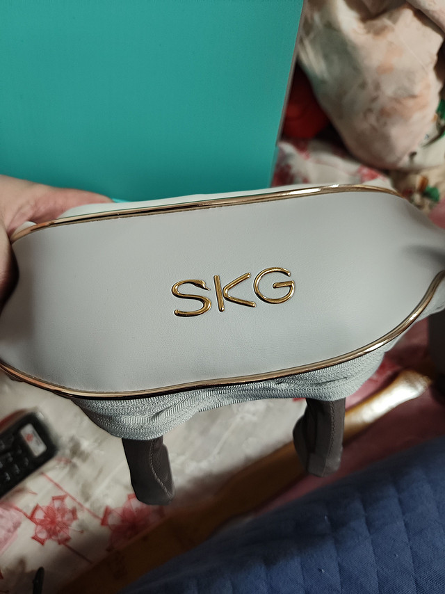 SkG颈椎按摩器