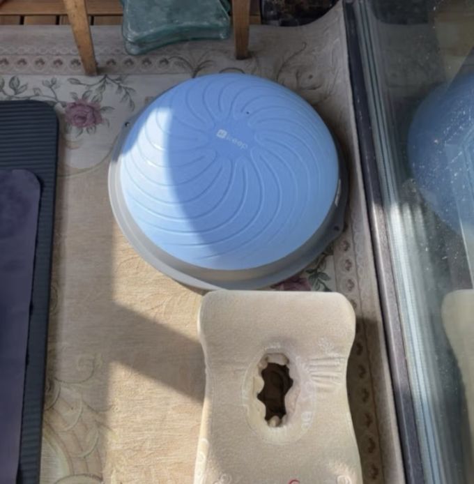 瑜伽球