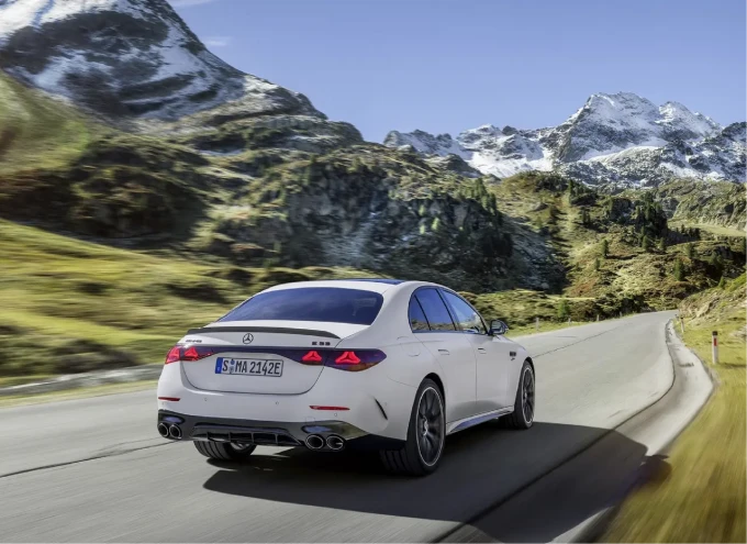 奔驰轿车怎么样 近日,全新梅赛德斯-amg e 53 hybrid 4matic 官图正式