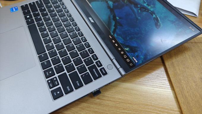 宏基笔记本电脑怎么样 轻薄本里的小钢炮,4000的价格,5k以上价位的