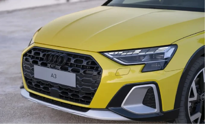 近日奥迪官方发布了新款奥迪a3官图