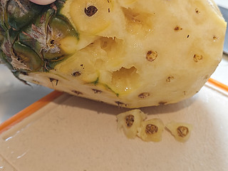 挖孔型菠萝