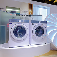 太赞了，TCL携洗净比最高1.2的超级筒洗衣机亮相AWE!