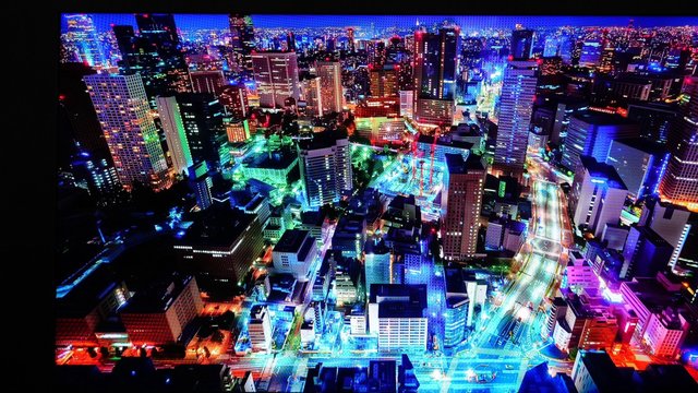 X11H真机亮相AWE，逆天画质引发热议，值得买吗？