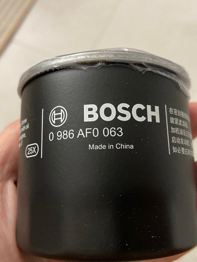 博世机滤到货明天再体验下京东的换机油服务