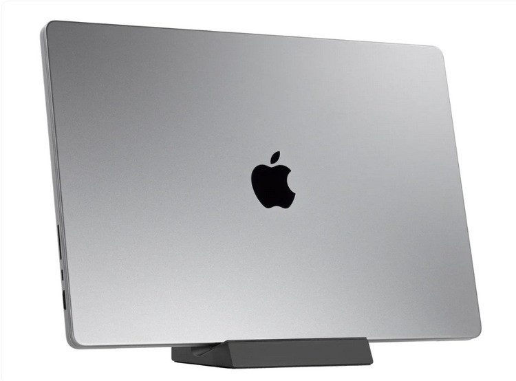 苹果新款 M3 MacBook Air 散热不好，但使用散热器性能提升明显
