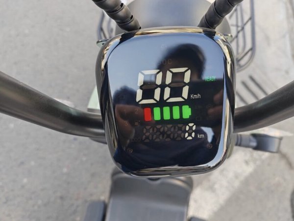 绿源电动车