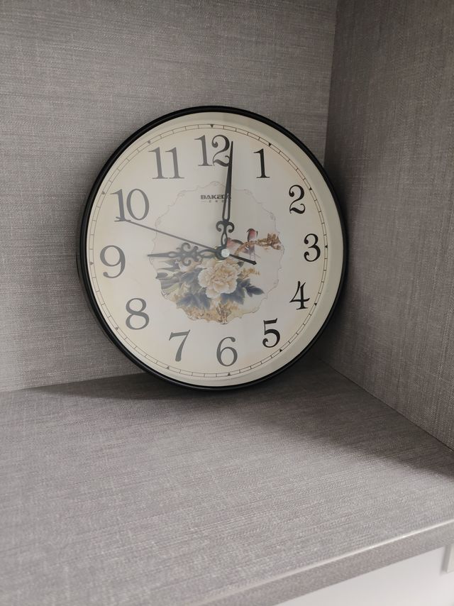 巴科达九寸挂钟
