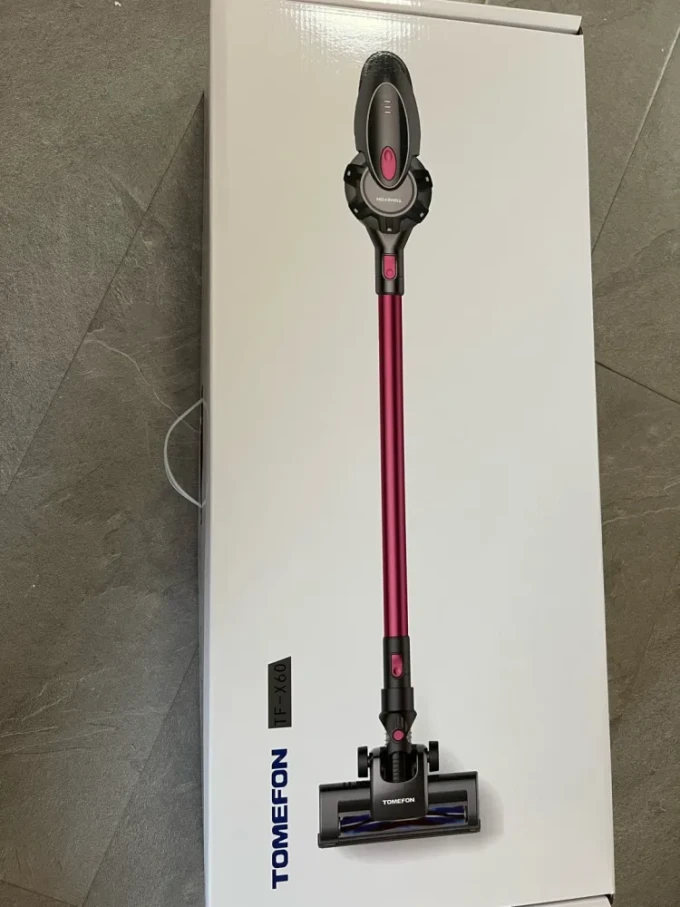斐纳手持式吸尘器